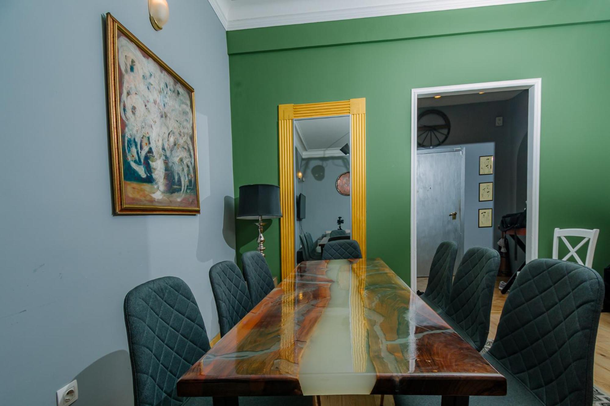 Top Center, 3Bdr, Heart Of The City, Free Secured Parking Sofía Exterior foto